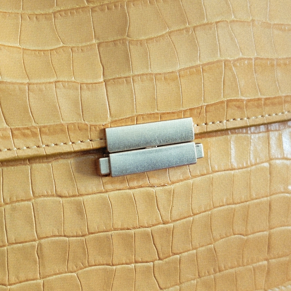 Tusk Reka Italian Leather Croc Embossed Crossbody Shoulder Bag Mustard Yellow - Picture 9 of 16
